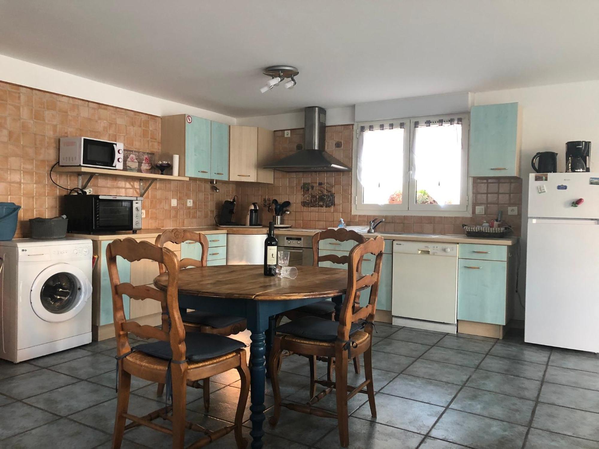 Appartement Lumineux Et Spacieux Elne Esterno foto